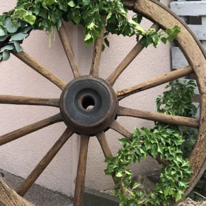 Roue de charrette